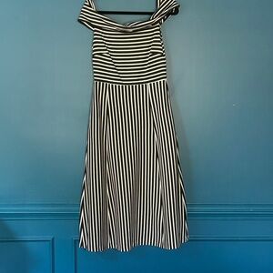Banana Republic Black and White Dress